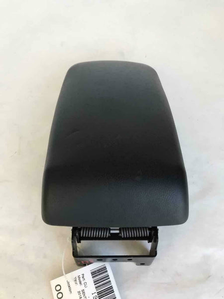 2018 NISSAN SENTRA Front Center Console Lid Arm Rest Interior Leather OEM