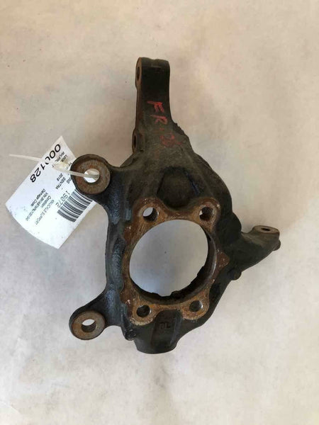 2018 NISSAN SENTRA  Genuine Right Passenger Side Front Knuckle Support OEM