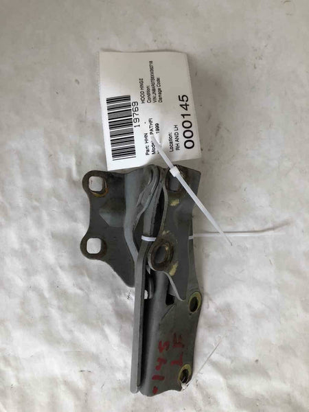 1999 NISSAN PATHFINDER Front Hood Hinge Hood Release Pair Right & Left OEM