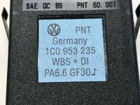 2000 VOLKSWAGEN BEETLE Hazard Light Warning Flasher Switch Control 1C0953235 OEM
