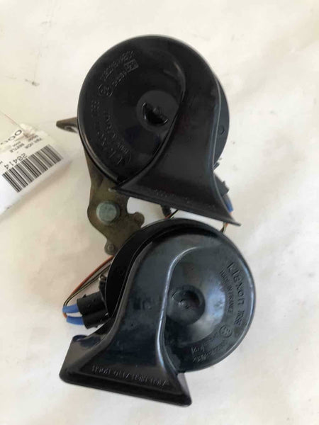 2000 VOLKSWAGEN BEETLE Anti Security Warning Alarm Signal Low Tone Horn 0092018