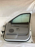 2005 - 2007 JEEP GRAND CHEROKEE Front Door Skin Shell Passenger Right Code PW1