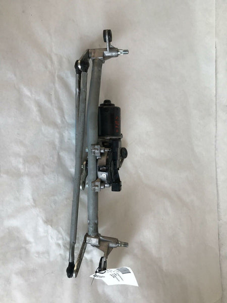 2013 - 2016 CHEVROLET SPARK Front Windshield Wiper Linkage w/ Motor 95481267 OEM
