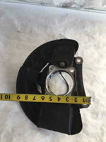 2000 - 2006 VOLVO S80 80 SERIES Front Steering Spindle Knuckle Hub Right 9461943