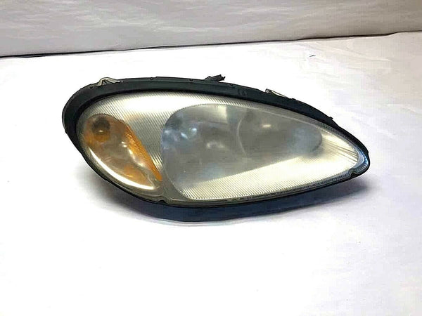 2001 - 2005 CHRYSLER PT CRUISER Front Headlight Lamp Head Light Passenger Right