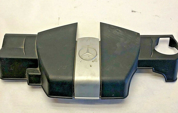 2001 - 2005 MERCEDES BENZ C-CLASS C240 Engine Motor Valve Cover Trim Shield 2.6L