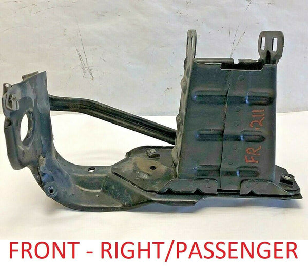 2001-2007 MERCEDES BENZ C-CLASS C240 Front Bumper Mounting Bracket Right RH