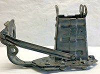 2001 - 2007 MERCEDES BENZ C-CLASS C240 Front Bumper Mounting Bracket Left LH