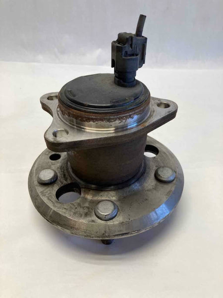 2002 - 2004 TOYOTA CAMRY Rear Back Wheel Hub Bearing w/o ABS Passenger Right RH