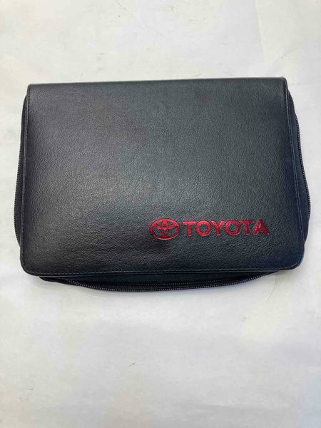 2002 TOYOTA CAMRY Owners Manual Service Book Handbook w/ Bag OEM