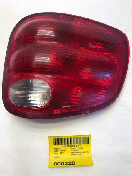 2000 - 2004 FORD PIKCUP F150 Tail Light Lamp Assembly Driver Left YL3X-13441-A
