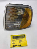 1997 - 2002 FORD PICKUP F150 Front Turn Signal Light Lamp Driver Left LH OEM