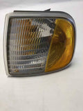 1997 - 2002 FORD PICKUP F150 Front Turn Signal Light Lamp Driver Left LH OEM