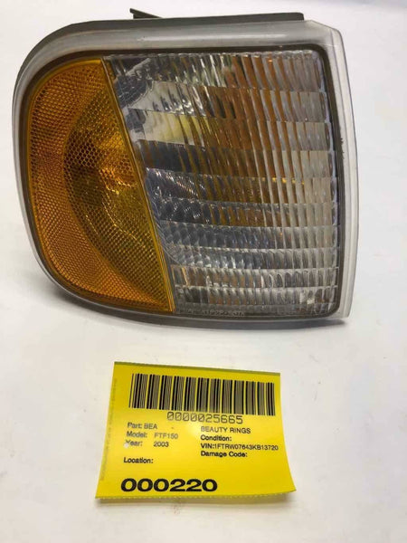 1997 - 2002 FORD PICKUP F150 Front Turn Signal Light Assembly Passenger Right RH