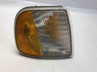 1997 - 2002 FORD PICKUP F150 Front Turn Signal Light Assembly Passenger Right RH