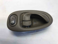 2002 - 2003 SATURN VUE Front Door Handle Inside Passenger Right RH OEM
