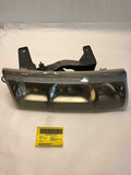 2002 - 2004 SATURN VUE Headlamp Light Assembly Passenger Right Side RH OEM SUV