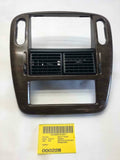 2003 FORD EXPLORER A/C Center Dash Radio Trim Bezel w/ Air Vent Interior OEM