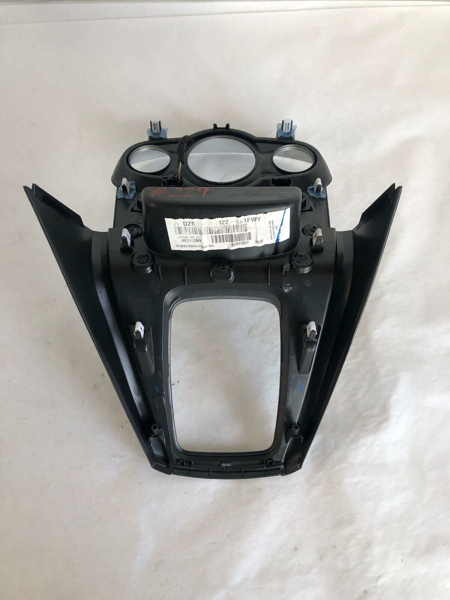 1848822 2014 - 2019 FORD FIESTA Center Console Shifter Trim Bezel w/ Climate C ...