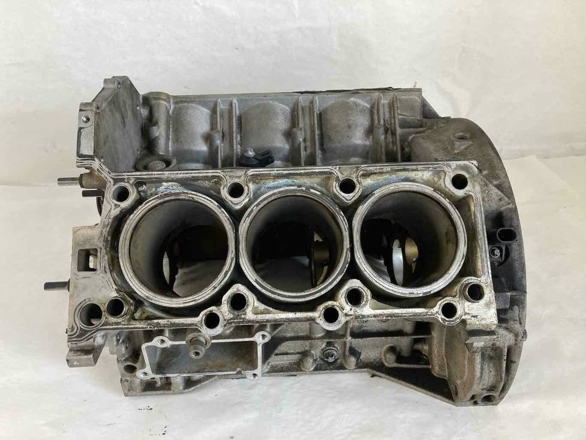 2001 - 2005 MERCEDES BENZ C-CLASS C320 Engine Motor Cylinder Block 131 ...
