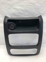 2005 2006 JEEP LIBERTY Center Dash Radio Climate Control Instrument Trim Panel