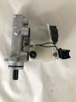 2003 MAZDA PROTEGE Brake Master Cylinder w/ Fluid Reservoir Tank Bottle w/ Cap