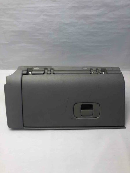 2006 - 2008 CHEVROLET MALIBU Front Glove Box Dash Storage Compartment Right RH