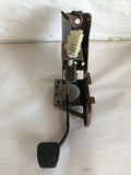 2006 2007 SATURN VUE Floor Brake Stop Foot Pedal w/ Mount Bracket Support OEM