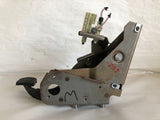 2006 2007 SATURN VUE Floor Brake Stop Foot Pedal w/ Mount Bracket Support OEM