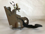 2006 2007 SATURN VUE Floor Brake Stop Foot Pedal w/ Mount Bracket Support OEM