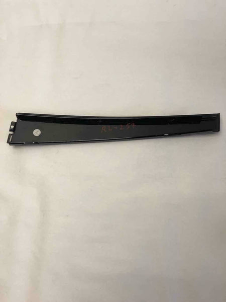 2004 VOLKSWAGEN PASSATT Rear Back Door Applique Pillar Trim Cover Driver Left LH