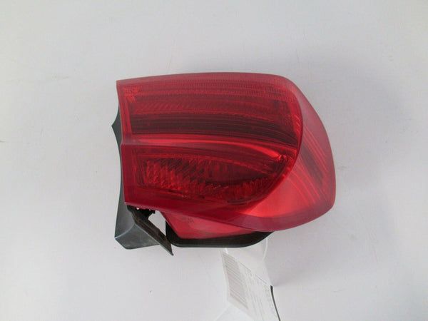 2006 BMW 325I Driver Side Outer Tail Light Assembly Quarter Panel Mounted Left