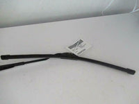 2002 FORD MUSTANG Front Windshield Wiper Arm Window Cleaner OEM