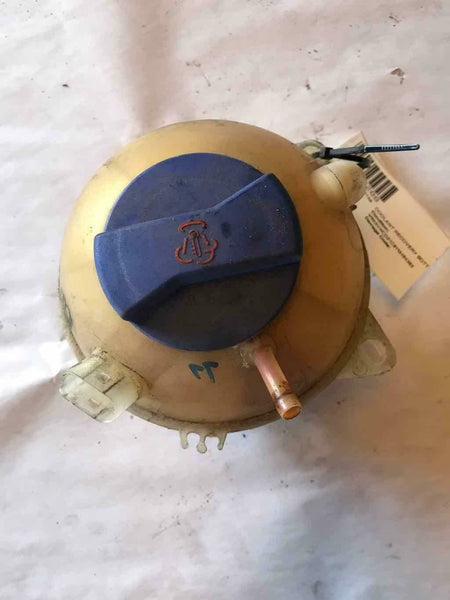 2000 - 2010 VOLKSWAGEN NEW BEETLE GLS Coolant Recovery Bottle Overflow Tank