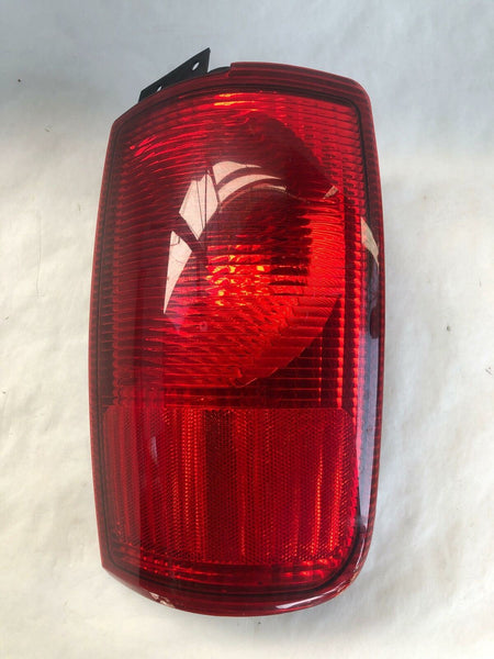 1998 - 2000 LINCOLN NAVIGATOR Tail Light Lamp Assembly Rear Outer Right Side OEM