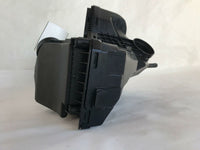 2009 - 2016 AUDI A4 Air Cleaner Filter Cleaner Housing Box 2.0L 8K0133837BJ