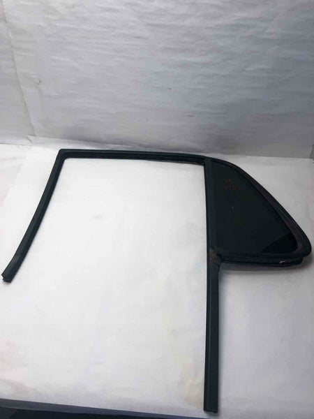 1998 - 2005 MERCEDES ML SERIES Rear Door Vent Glass Window Left Driver Side LH G