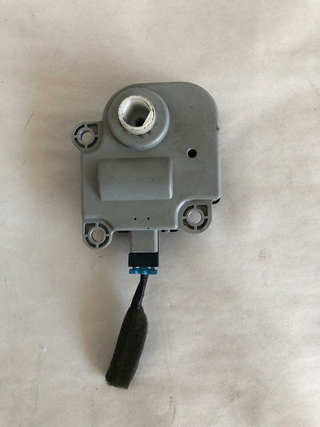 2014 CHEVY SPARK HVAC Heater A/C Flap Control Actuator Motor 029131531A