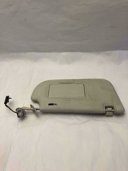 2013 - 2019 FORD ESCAPE Front Sun Visor With Mirror & Illumination Right Side G