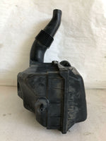 1996 VOLVO 850 Air Cleaner Filter Box Housing Assembly 4-Valve Fits 1993-1997 M