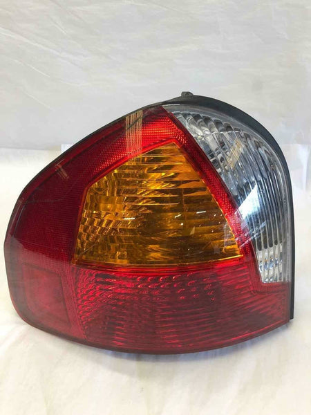 2001 - 2004 HYUNDAI SANTA FE Rear Taillight Lamp Assembly Left Driver Side LH G