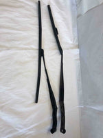 2017 - 2019 NISSAN SENTRA Front Windshield Wiper Arms W/ Blades Left & Right G