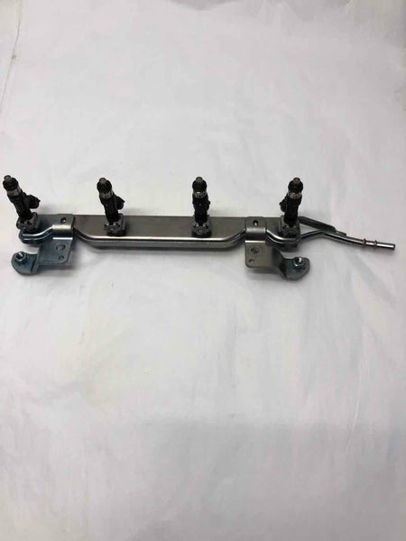 2018 NISSAN SENTRA Engine Fuel Gas Injection Rail With Injectors 1.8L 4 Cylinder
