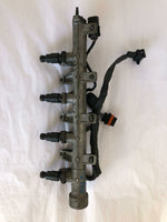 2001 HYUNDAI ACCENT Fuel Injector Rail With Injectors & Wiring 1.6L G
