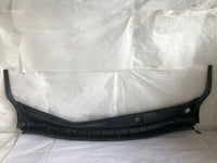 2018 NISSAN SENTRA Front Windshield Wiper Cow Trim Cover Panel G