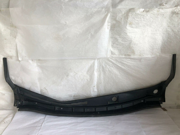 2018 NISSAN SENTRA Front Windshield Wiper Cow Trim Cover Panel G