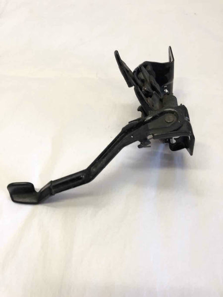 2001 - 2007 DODGE CARAVAN Front Hood Panel Lock Latch Actuator G
