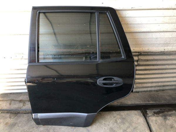 2001 - 2006 HYUNDAI SANTA FE Rear Door Assembly W/ Body Side Cladding Left LH M