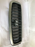 2003 HYUNDAI SONATA Front Bumper Grille Grill Fits: 2002 - 2005 G