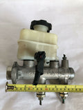 2002 - 2003 HYUNDAI SONATA Engine Brake Master Cylinder W/ Brake Fluid Tank G